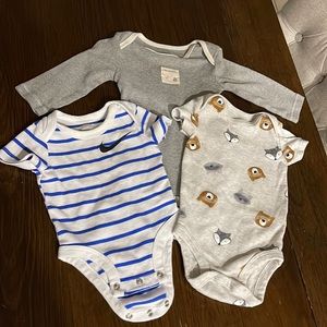 0-3 MONTHS - Baby Bundle